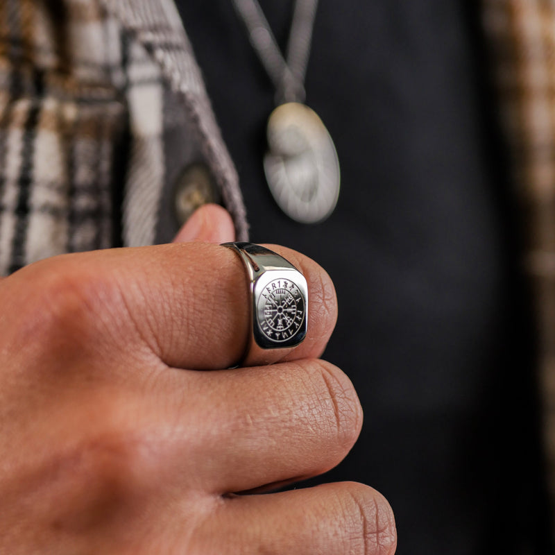 Vegvisir Signature - Sølvtonet Ring - Str 6 - Herre - Northern Legacy